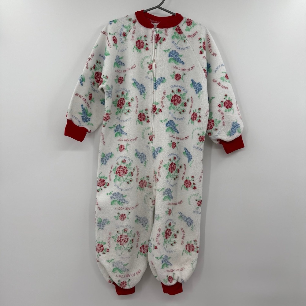 Vintage carters Valentine's Day roses are red one piece sleeper